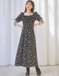 【SNIDEL】バリエプリントワンピース 黒