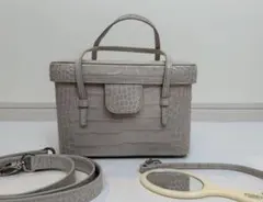 【フォクシー】ハンドバッグ　ガトーショコラ ベージュ　ショルダーバッグ foxey バッグ ガトーショコラ - メルカリ