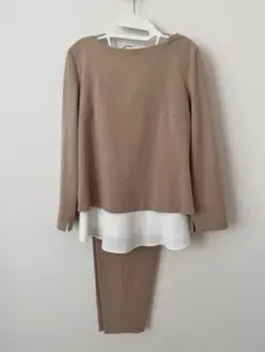 PLSTベージュ レイヤードセットアップ