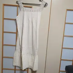 アイボリー ノースリーブ ワンピース　綿100