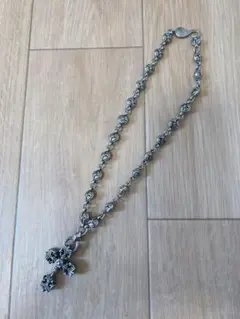 ネックレス　十字架　クロス　シルバー色