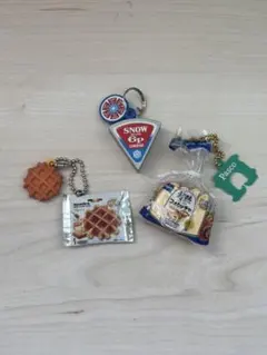 食品ミニチュア キーホルダー ガチャ まとめ売り パン ワッフル チーズ