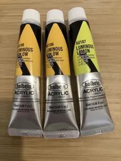 ホルベイン アクリル絵の具 黄色系3本セット AU186 AU187