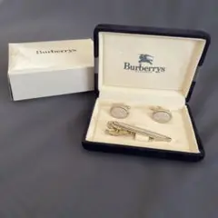 Burberry　バーバリー　ネクタイピン　カフス　ホース　外箱付き