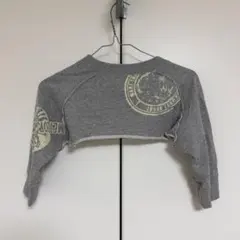 ISSEY MIYAKE ショート丈 グレー スウェットシャツのサムネイル