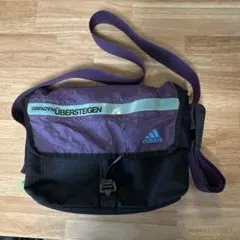 アディダスショルダーバック