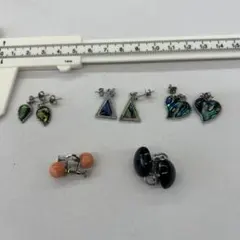 天然珊瑚&貝のイヤリングとピアス