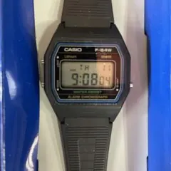 新品未使用　CASIO F-84W デジタル腕時計