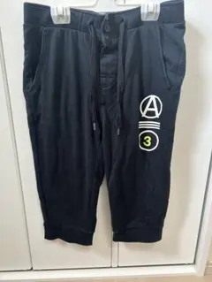 adidas ジョガーパンツ