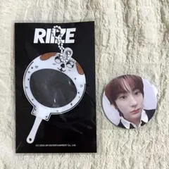 【ぽぽ】RIIZE アントンうちわ ウォンビン Tシャツ 黒 2点セット ぽぽ】RIIZE アントンうちわ ウォンビン Tシャツ 黒 2点セット