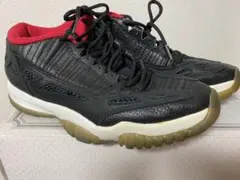 1996 NIKE AIR JORDAN 11 LOW OG BRED US9