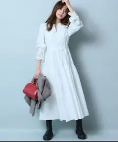 JUSGLITTY　刺しゅうカフスシャツワンピース