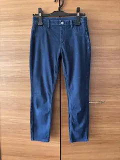 ユニクロ　デニムレギンスパンツ　クロップド