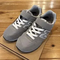 美品New Balance 996 グレー スニーカー