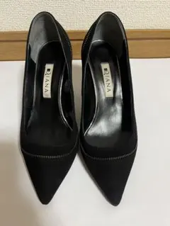 最終値段D.IANA ブラック ポインテッドトゥヒール