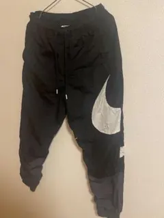 NIKE ビッグスウッシュ ナイロンパンツ Sサイズ