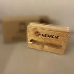 非売品☆GEORGIA 木製 スマホスタンド