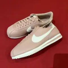 新品　定価12,430円　WMS US10.5　NIKE　レザー コルテッツ