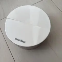 MAQuillAGE エッセンスグロウルースパウダー