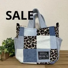 ふんわりころりん　サイドポケットトートバッグ