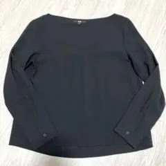ユニクロ　長袖ブラウス　黒