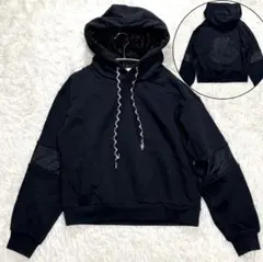 【美品】モンクレール　コットン切り返し　バックデカワッペン　フード付きパーカー