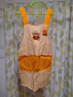 アンパンマン エプロン　バンダイ