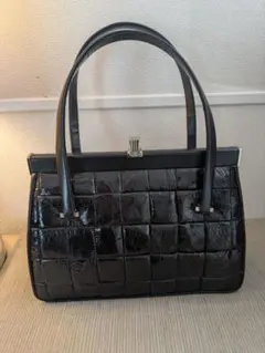 GIVENCHY✨ダイヤ柄 ナイロンショルダーバッグ 黒 アクセサリーポーチ 