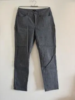 【theory】ダークグレー ストライプ パンツ