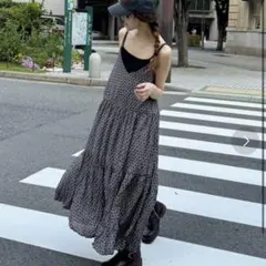 CANAL JEAN キャナルジーン 総柄ティアードキャミワンピース