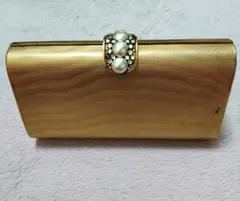 ゴールド クラッチバッグ パール装飾