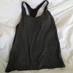 UNIQLOエアリズム カップ付きクロスバックタンクトップ　2枚セット