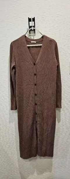 Item thumbnail for item 54bc5203-ae5c-40bf-aa32-25a1922f7380