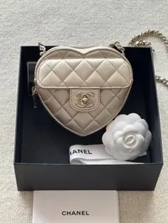CHANEL ハート型ショルダーバッグ　シャンパンゴールド