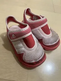 adidas サンダル　13センチ