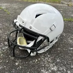 Schutt アメリカンフットボールヘルメット ホワイト - メルカリ