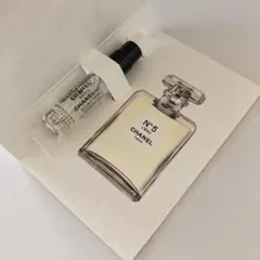 CHANEL/N°5ローオードゥ トワレット《1.5ml》