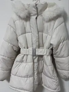ホワイト ベルト付きファー中綿ダウンコート