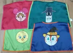 アンパンマンミュージアム　マント　４枚セット
