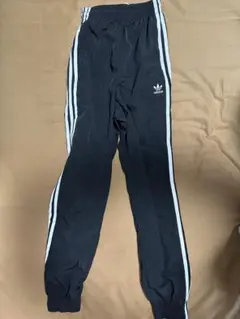 【新品未使用】adidas ブラック ジャージパンツ xs