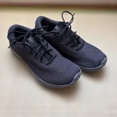 Under Armour RAPID スニーカー ブラック23cmのサムネイル