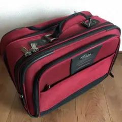 キャリーバッグ