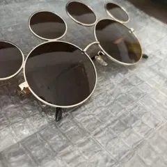 ミッキー型サングラス ダークブラウンレンズ