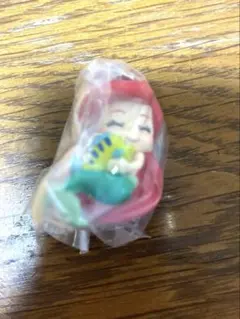 ディズニープリンセス ぎゅーこっと　アリエル