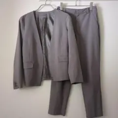 GU グレー レディースパンツスーツ上下