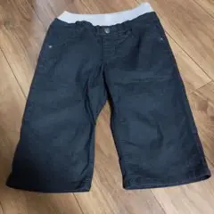 ★TOPVALU 　150ブラック ハーフパンツ ストレッチ素材