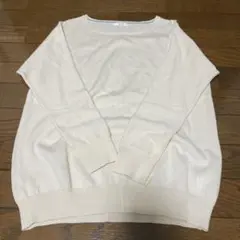 アイボリー 長袖ニット