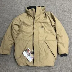 ダウンジャケット