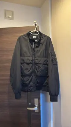 C.P. COMPANY ジャケット　ブルゾン　ブラック　Mサイズのサムネイル