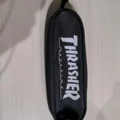 THRASHER ペンケース 黒 楕円形
